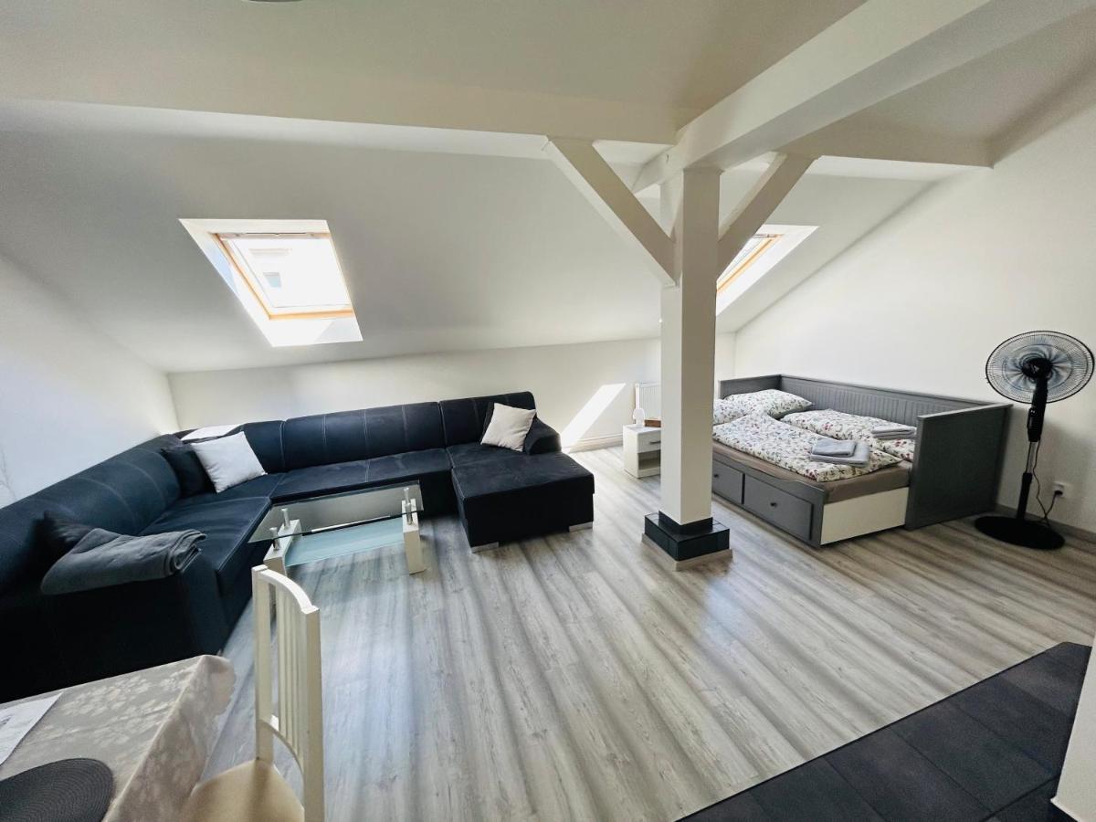 Apartman Theresa Decin Ngoại thất bức ảnh